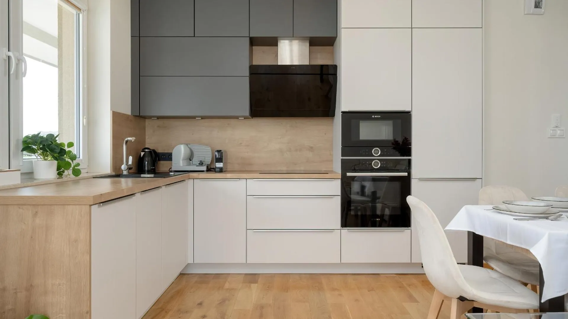 Exceptional Apartment With Parking For 6 Guests By Noclegi Renters Βρότσλαβ 0*,  Πολωνία